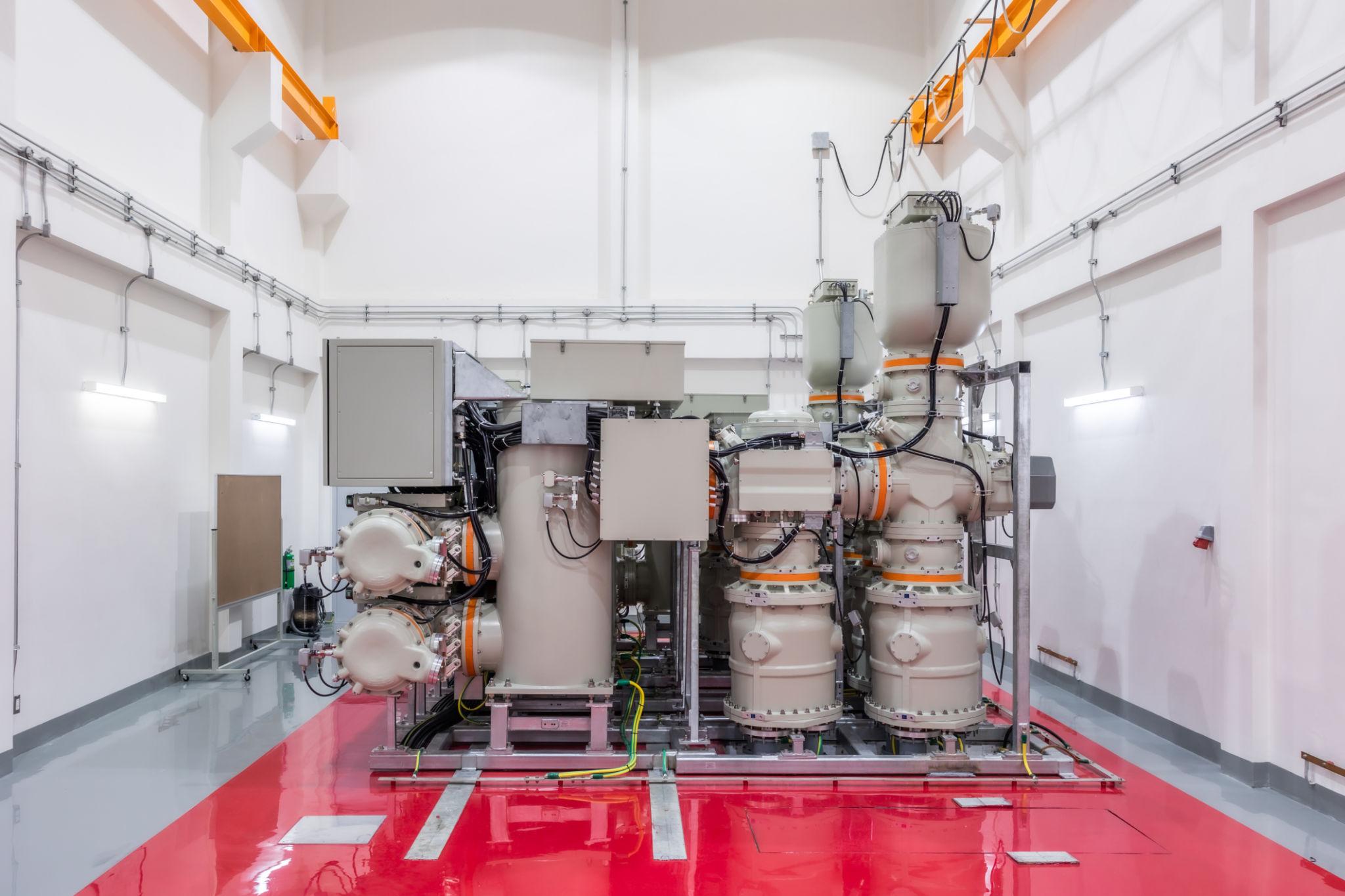 High-voltage transformer installation